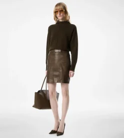ABOVE THE KNEE LEATHER PENCIL SKIRT