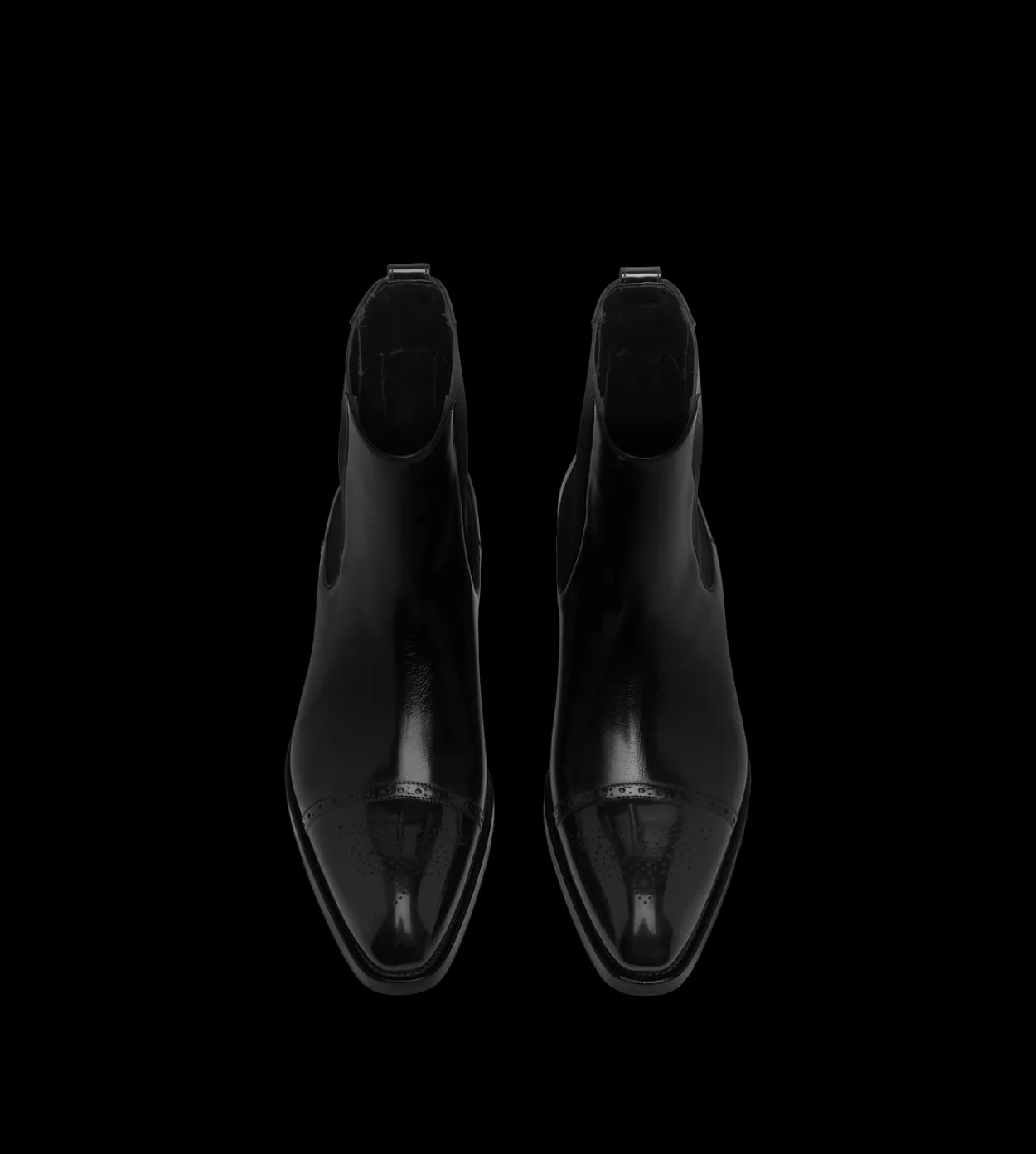 BURNISHED LEATHER VINCENT BROGUE CHELSEA BOOT