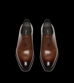 BURNISHED LEATHER WHOLE CUT LACE UP