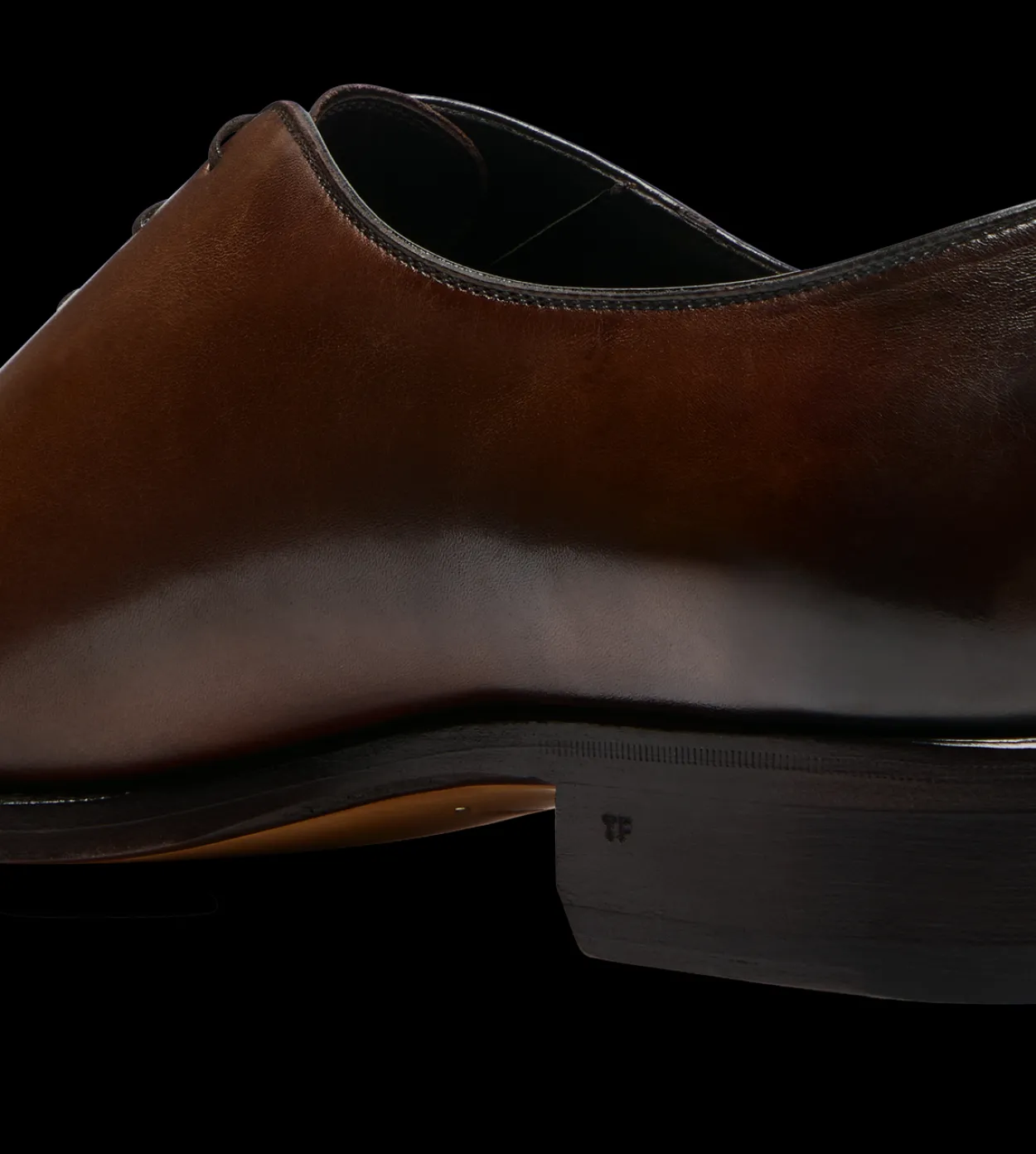 BURNISHED LEATHER WHOLE CUT LACE UP