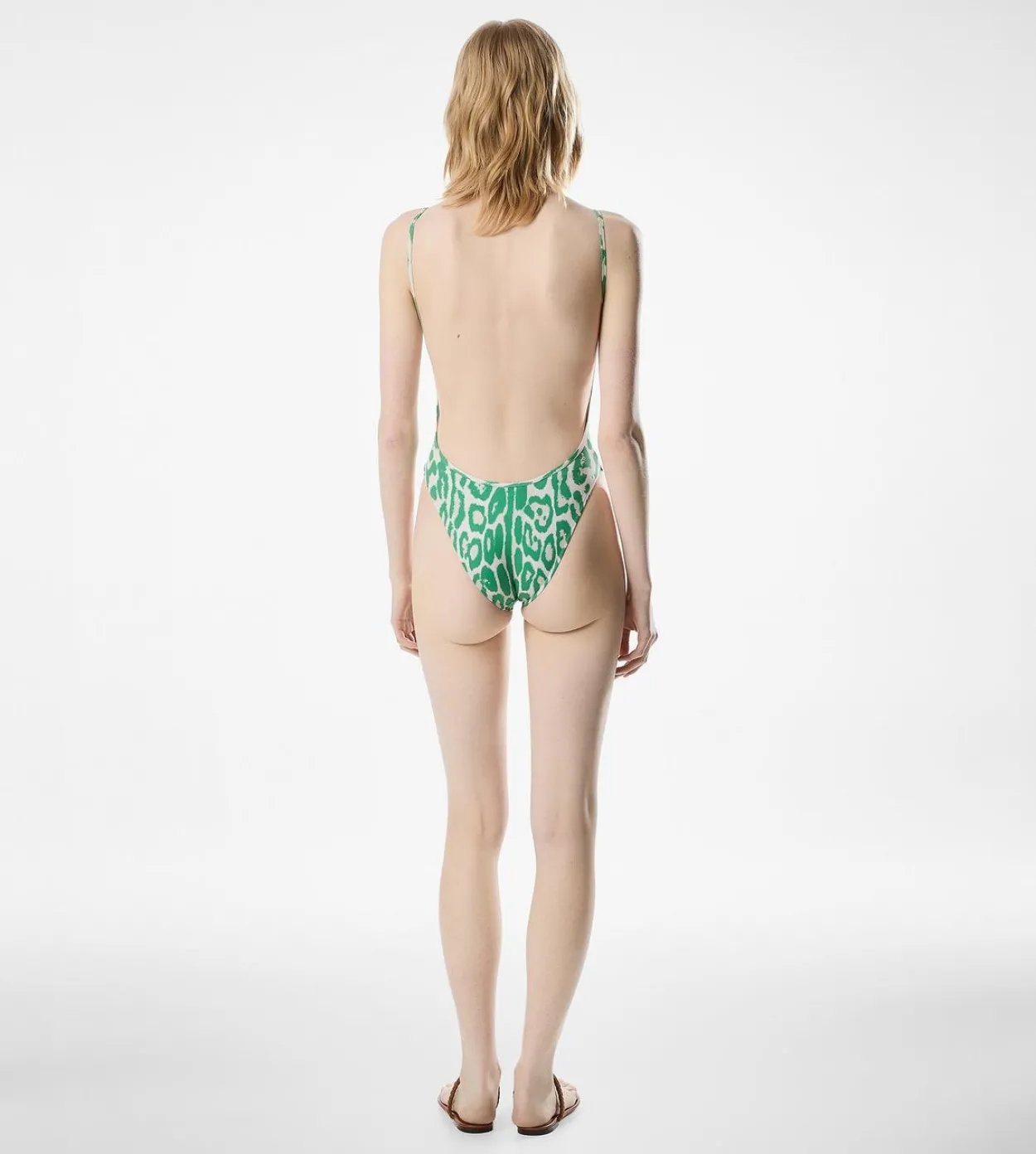 DEEP SCOOP NECK SWIMSUIT