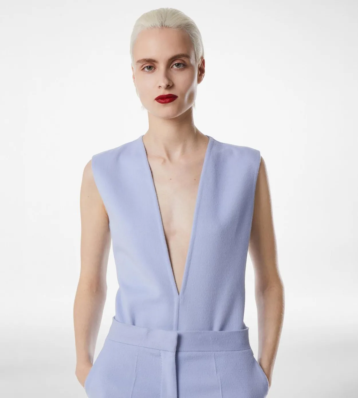 DOUBLE FACE LIGHT WOOL V-NECK BODYSUIT