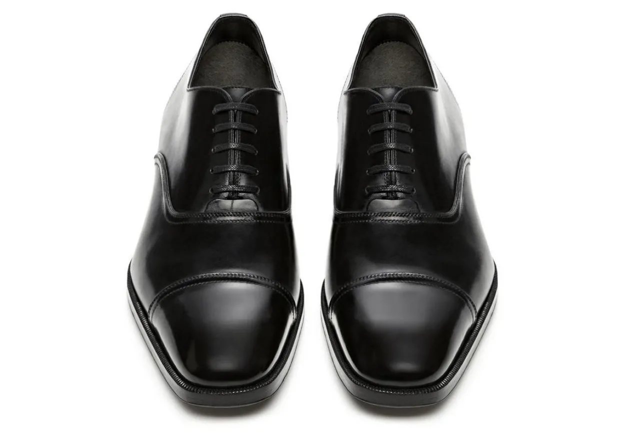 GIANNI LACE UP CAP TOE