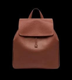 GRAIN LEATHER T-LINE FLAP BACKPACK