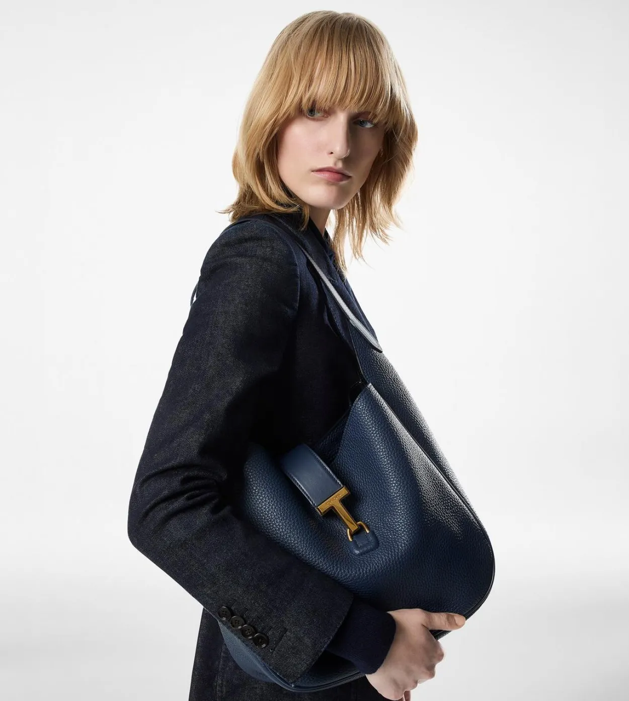 LEATHER MONARCH MEDIUM HOBO