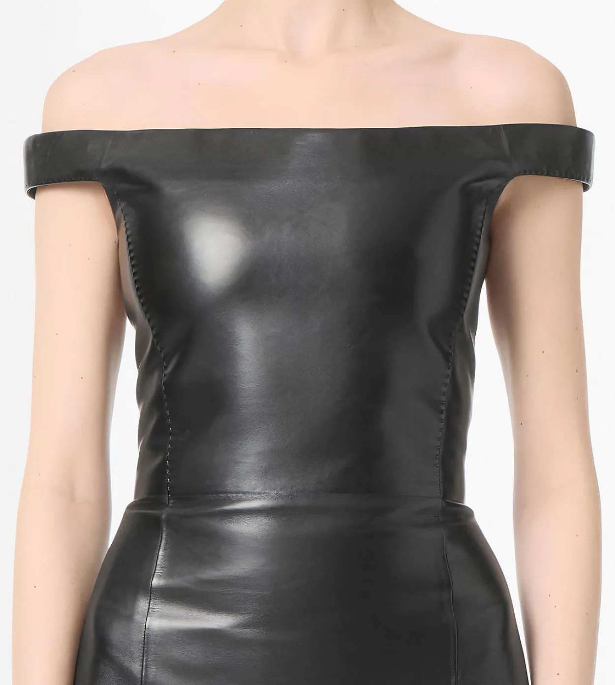 OFF THE SHOULDER SILKY GUANTERIA LEATHER DRESS