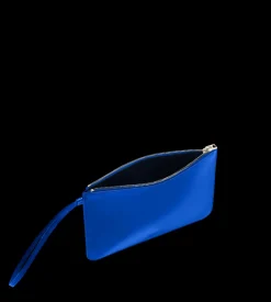 PATENT LEATHER BLADE ZIPPED WRISTLET POUCH