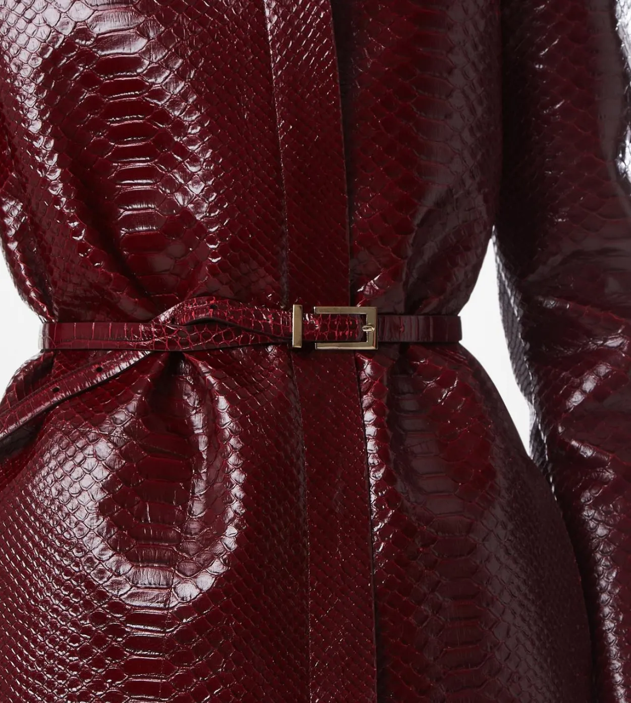SHINY STAMPED CROCODILE LEATHER FRAME BUCKLE BELT