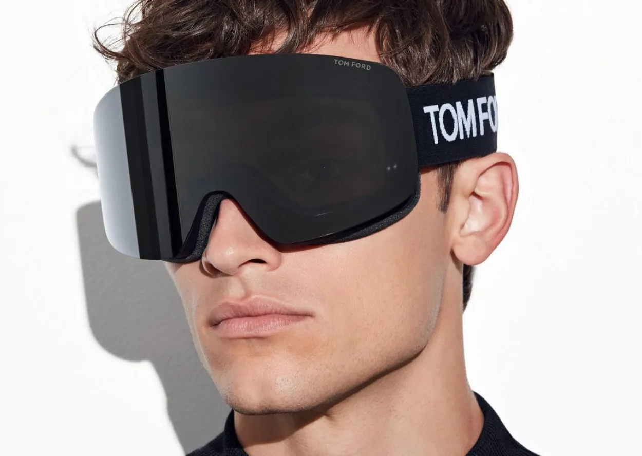 SKI GOGGLES