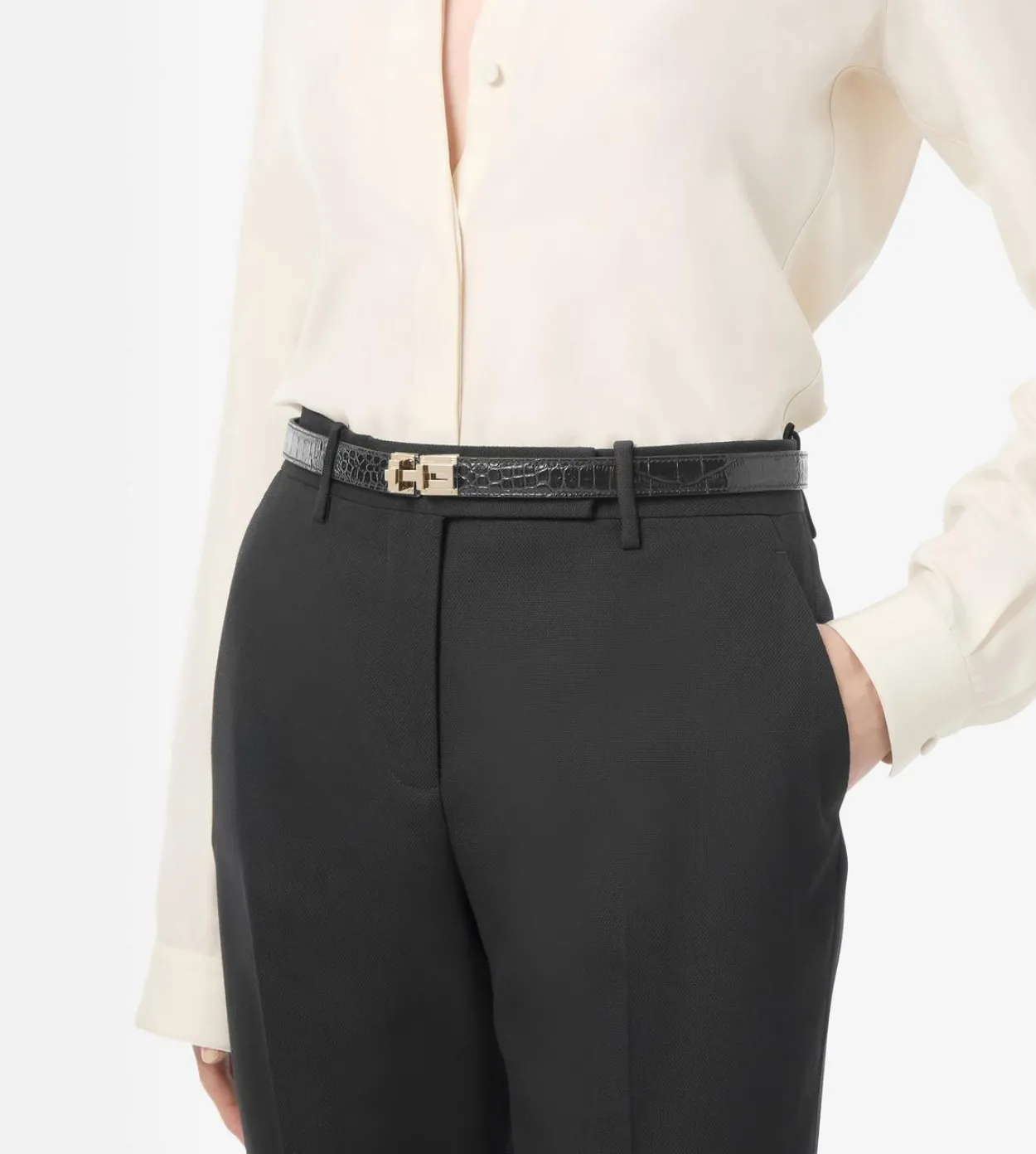 SOFT PRINTED CROCODILE LEATHER T LATCH BELT