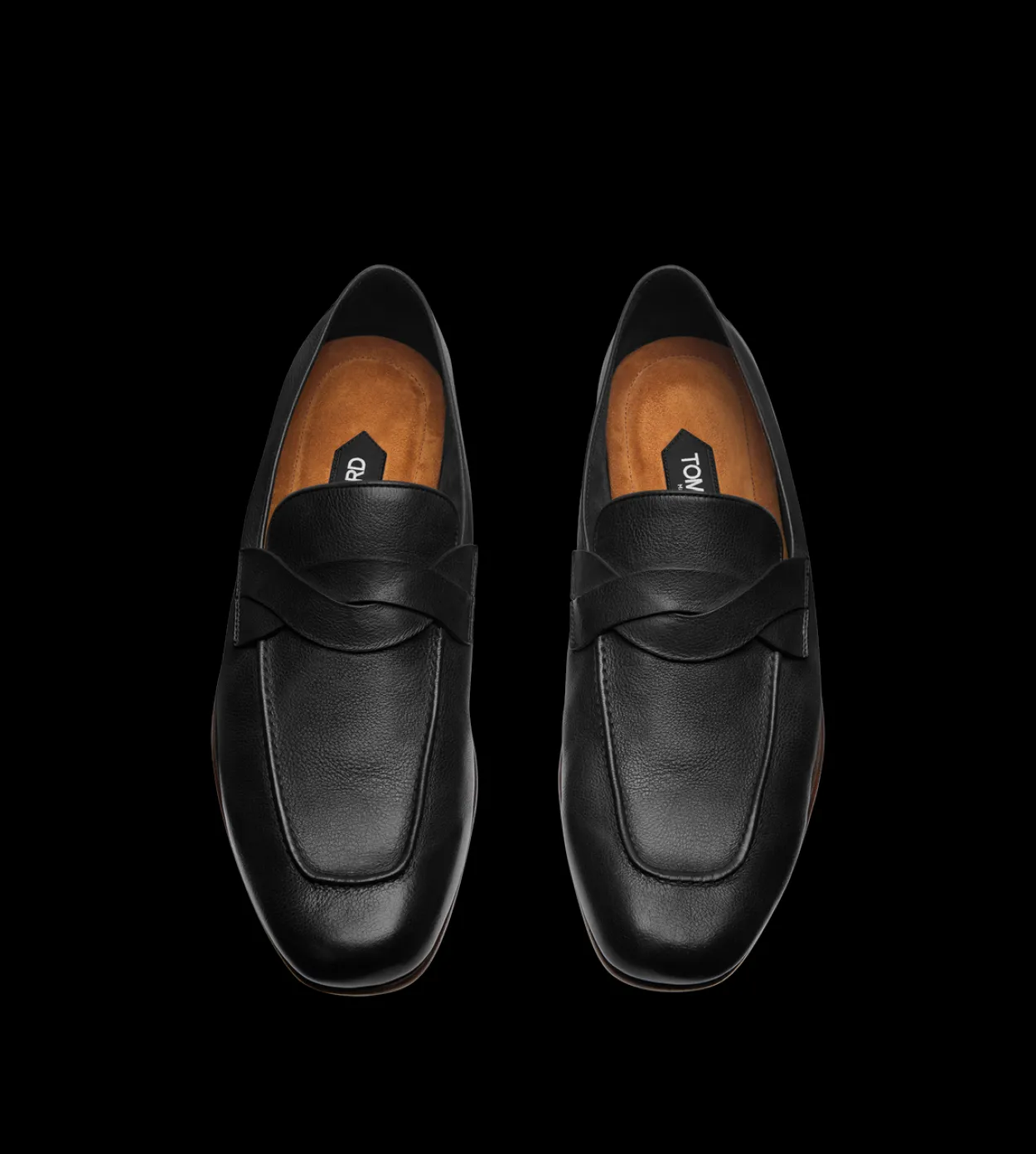 SOFT SUPPLE LEATHER GIGI TWISTED BAND LOAFER
