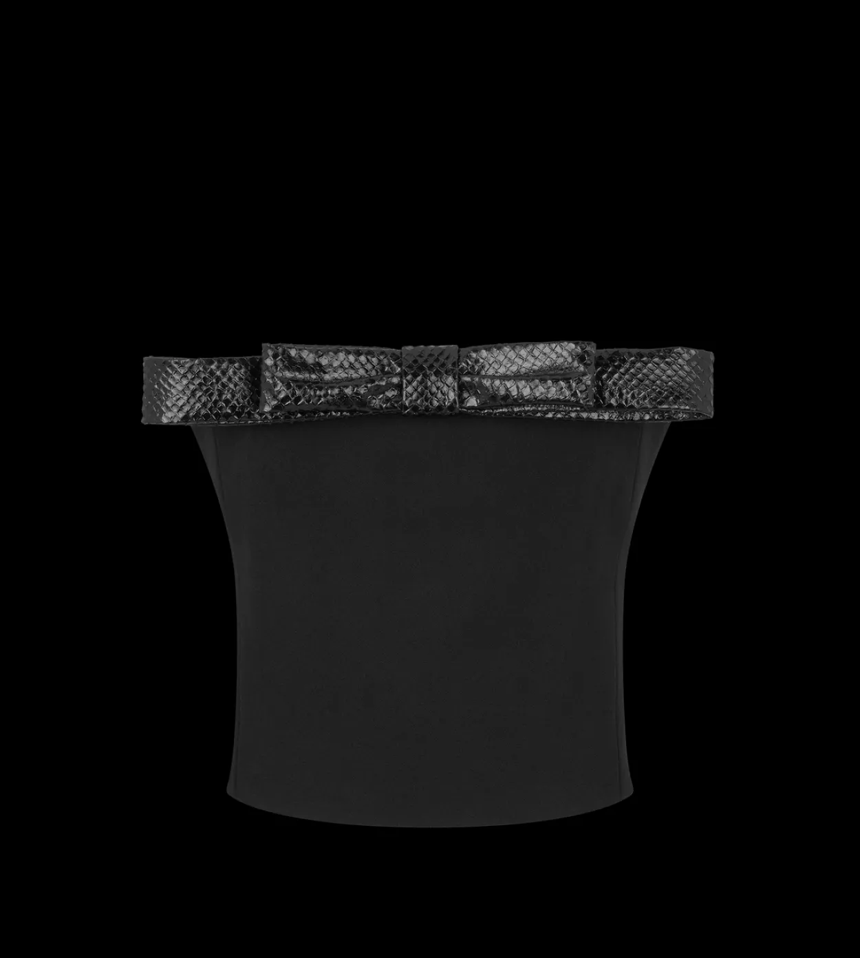 STRAPLESS TOP WITH BOW DETAIL