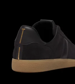 SUEDE T SNEAKER