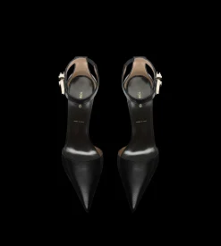 SUPPLE GRAIN LEATHER T LATCH ANKLE STRAP PUMP