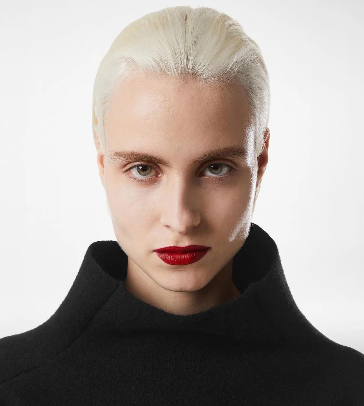 ULTRAFINE CASHMERE BLEND FUNNEL NECK SCULPTURAL T-SHIRT