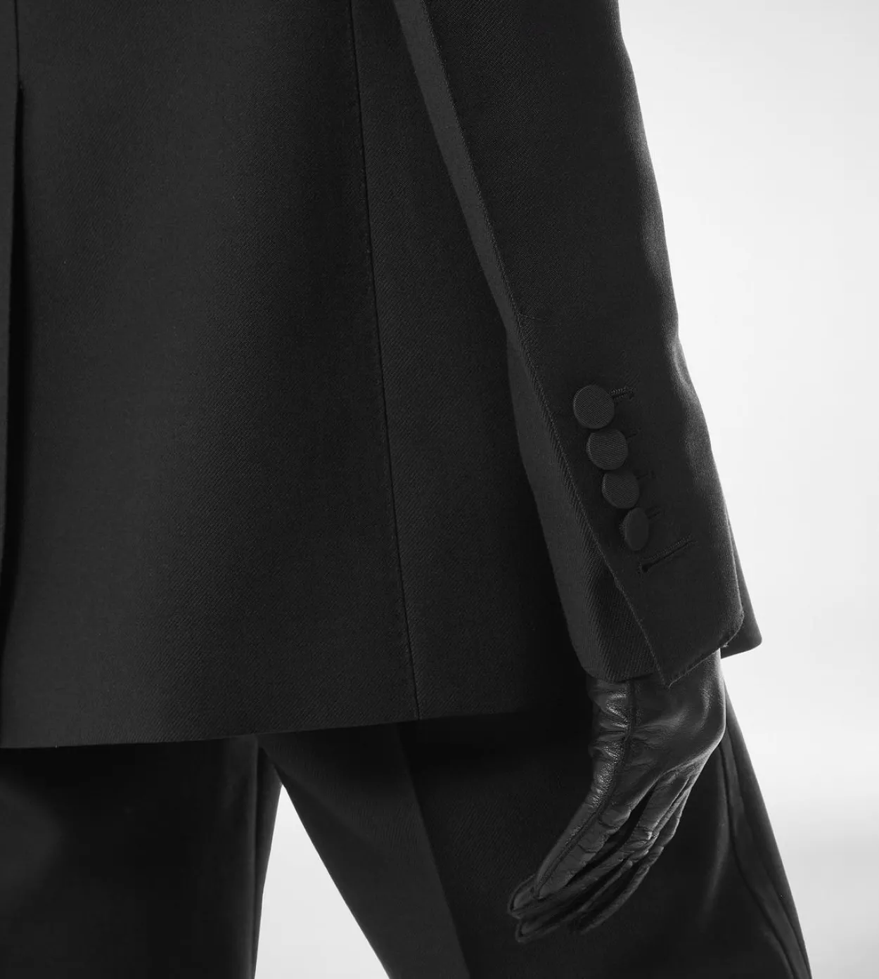WOOL SILK BLEND SINGLE BREASTED TUXEDO JACKET